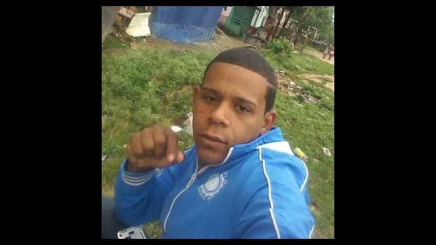 Hombre que mató su expareja en Gualey trató de lanzar a una mujer del puente de La 17 en 2016 Hombre que mató su expareja en Gualey trató de lanzar a una mujer del puente de La 17 en 2016