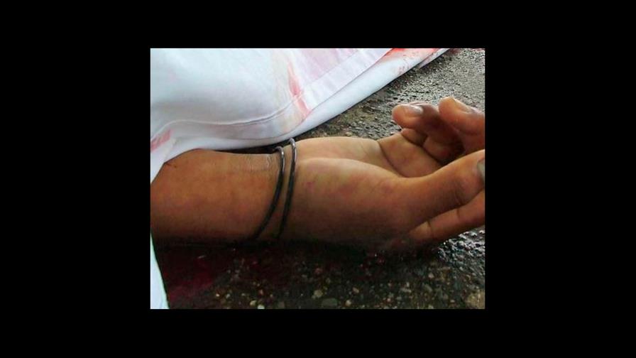 Hombre de 50 años mata adolescente de 17 con quien convivía
