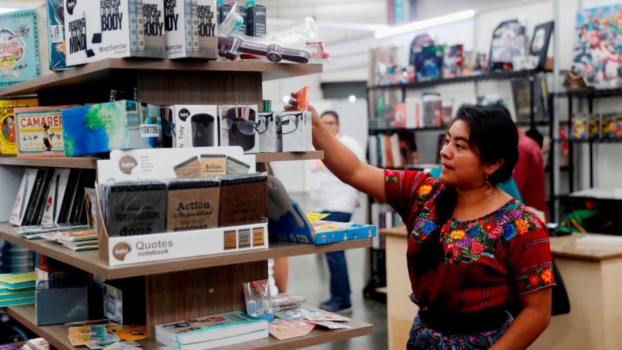 Comienza la feria del libro de Guatemala con invitado de honor de Nicaragua