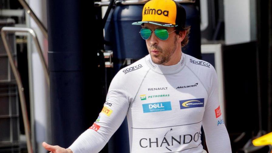 Fernando Alonso sube al podio en las 24 Horas de Dubai