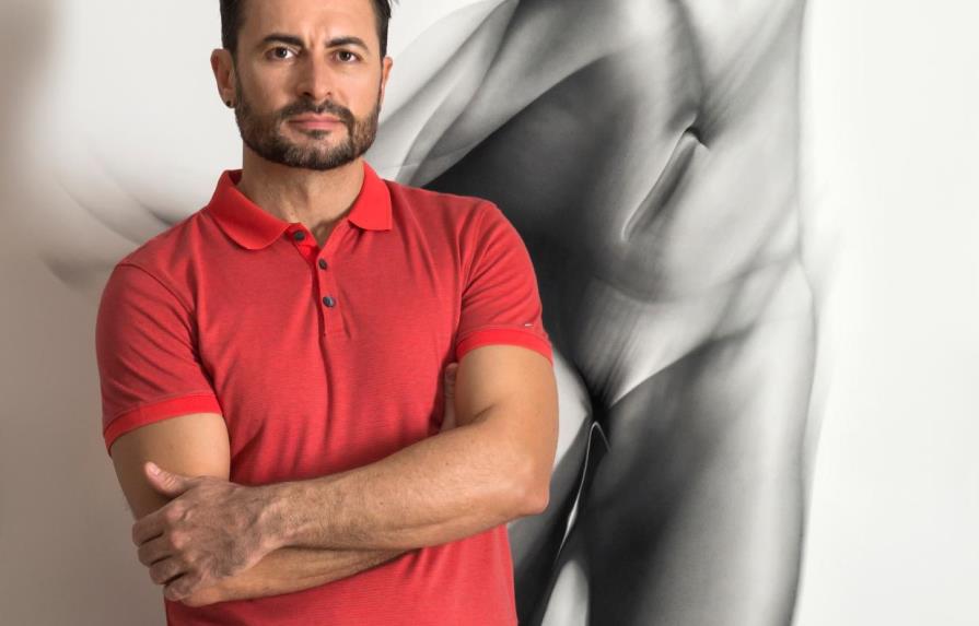 Fernando Calzada: “Pretendo desarrollarme más como artista plástico”