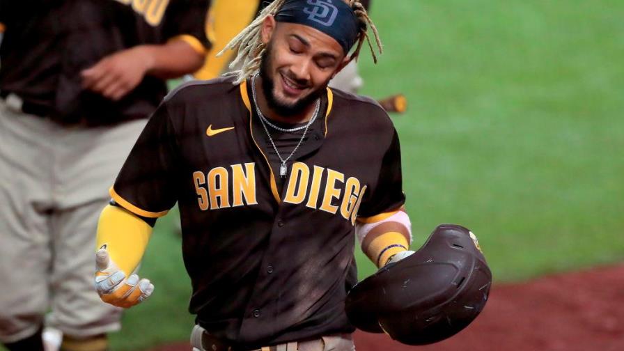 El dominicano Fernando Tatis dispara grand slam contra los Marineros