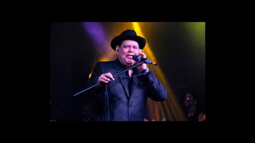 Fernando Villalona abrirá un bar en la capital