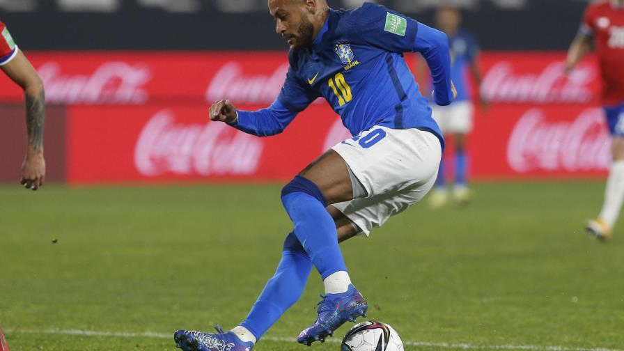 Tras el bochorno de Sao Paulo, Brasil recibe a Perú