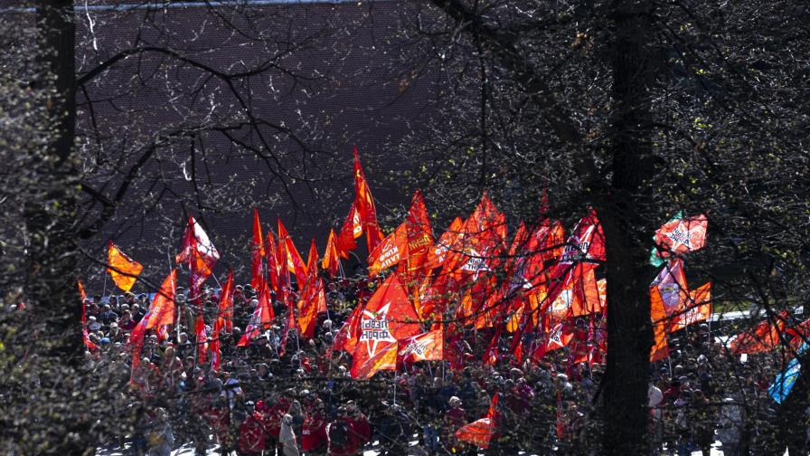 Protestas del Día del Trabajo demandan protecciones laborales
