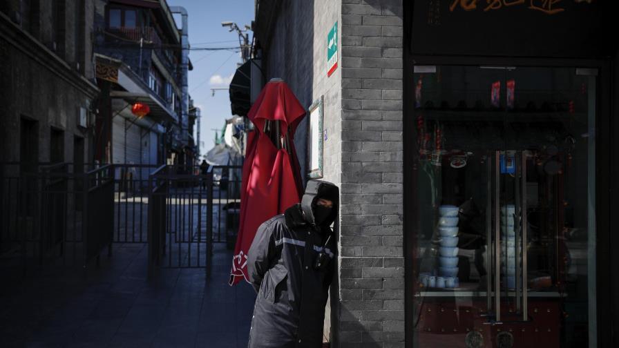 Registran otros 105 decesos por el coronavirus en China