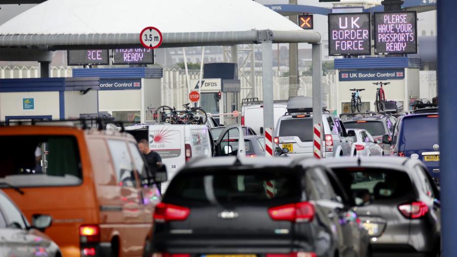 Veraneantes británicos regresan para evitar la cuarentena Veraneantes británicos regresan para evitar la cuarentena