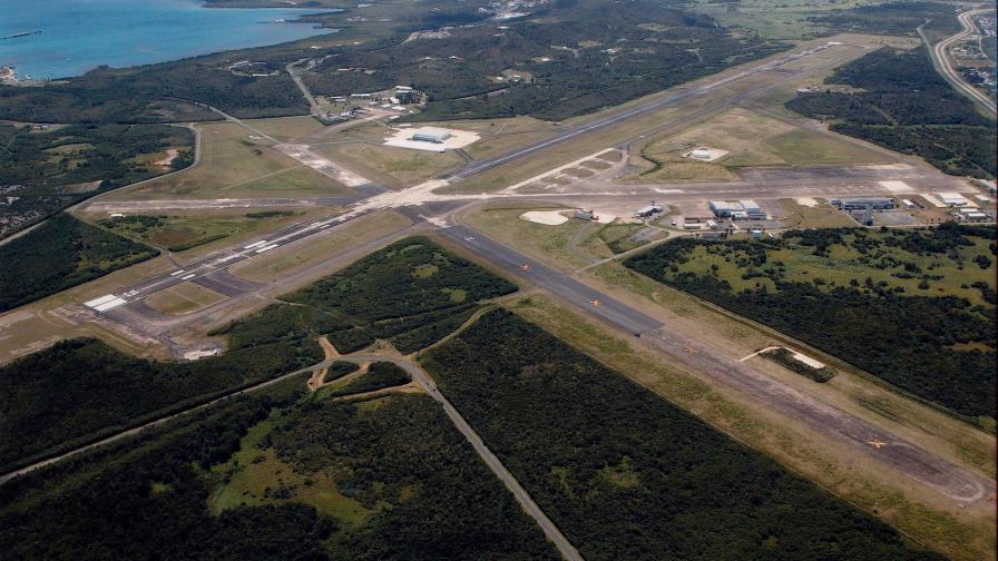 Puerto Rico pone la primera piedra para ser un centro mundial aeroespacial
REFERENCIA PARA EL DESPEGUE DE AERONAVES EN SISTEMA HORIZONTAL 
UBICADO CERCA DEL ECUADOR 