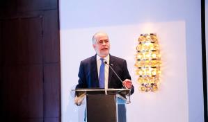 Alejandro Fernández: Superintendencia no cumplía rol de fiscalización en pasada gestión