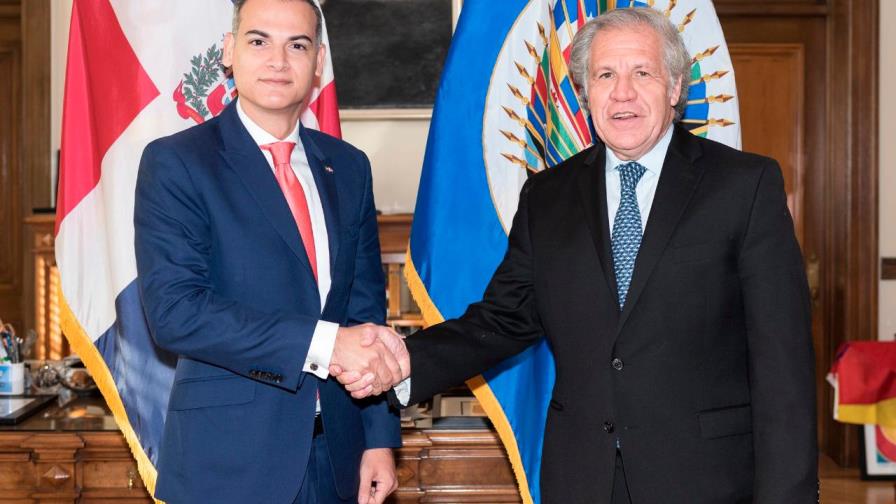 Josué Fiallo, nuevo embajador dominicano ante la OEA, presenta credenciales 