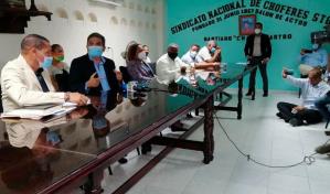 Organizaciones de Santiago respaldan aspiraciones de Fidel Santana a Defensor del Pueblo   