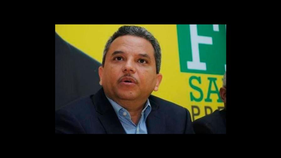 Fidel Santana renuncia del Frente Amplio Fidel Santana renuncia del Frente Amplio