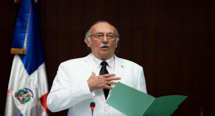 Fidelio Despradel aclara que no votó a favor de Camacho