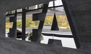 FIFA apoya investigaci&oacute;n de Justicia EEUU y pedir&aacute; m&aacute;s informaci&oacute;n