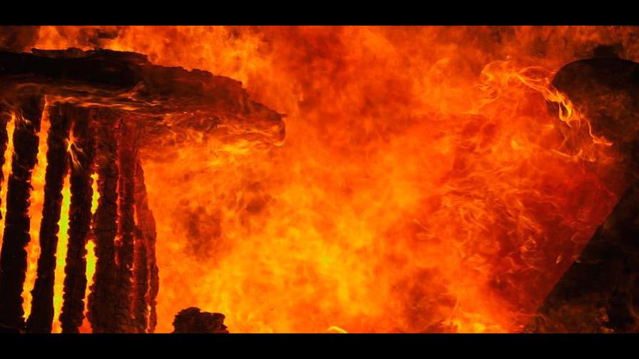 Al menos 14 muertos y 26 heridos en un incendio en un almacén en China