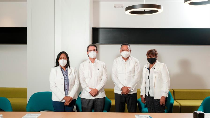 Enadom y Alcaldía de Boca Chica construirán nuevas obras sociales en el municipio