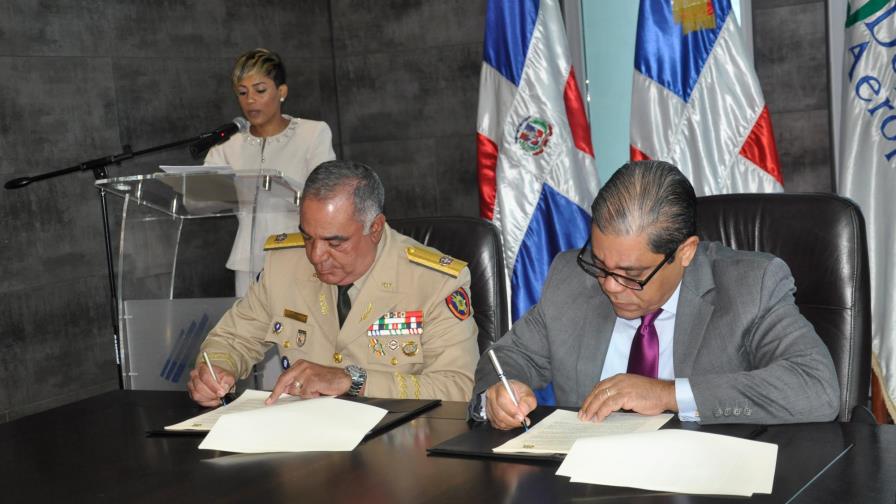 Departamento Aeroportuario y el Ejército firman acuerdo 