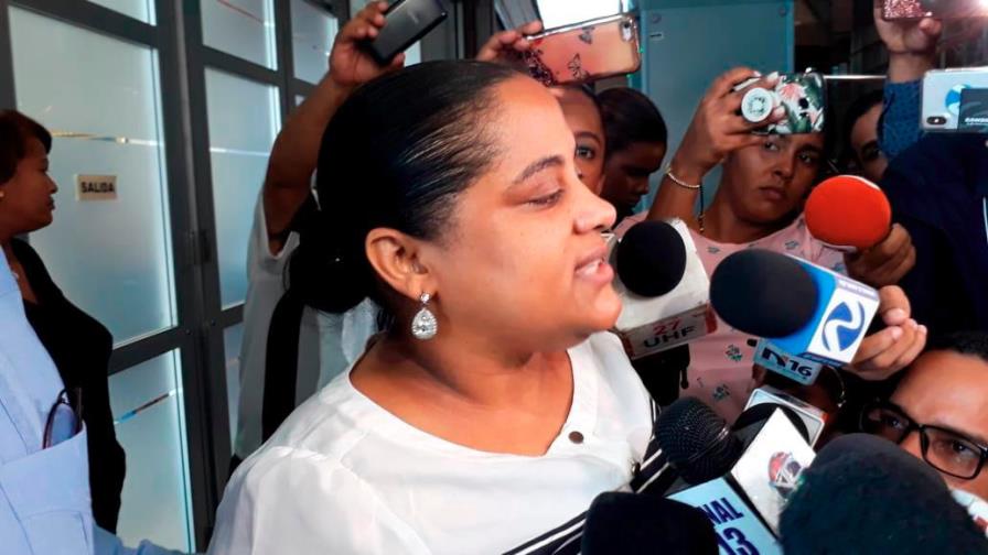 Afectados por allanamiento en Villa Vásquez tienen lista querella contra exfiscal y agentes DNCD