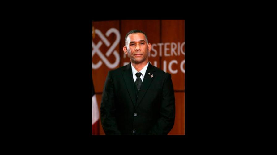 Suspenden al fiscal de Valverde por denuncias de abuso de poder