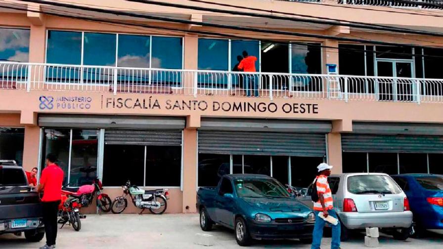 Solicitan prisión preventiva contra empleada de la JCE por sustraer RD$333 mil de caja chica