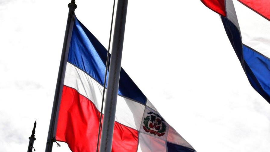 Luis Abinader encabezará este jueves homenaje a la bandera nacional Luis Abinader encabezará este jueves homenaje a la bandera nacional