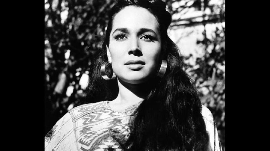 Fallece Flor Silvestre, emblemática voz femenina de la canción mexicana