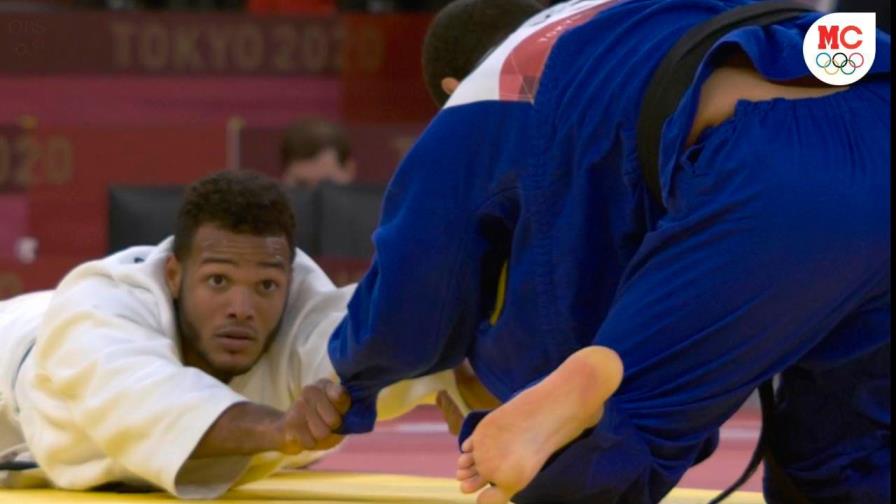 Robert Florentino perdió y quedó eliminado en su primer combate Robert Florentino perdió y quedó eliminado en su primer combate