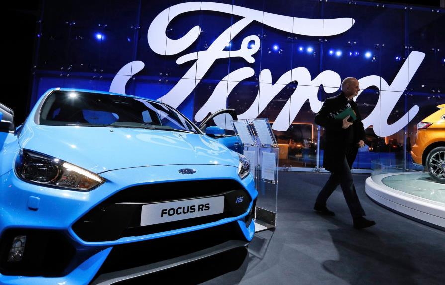 Ford quiere recortar 12,000 empleos en Europa y cerrará fábricas