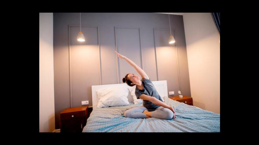 Tres posturas de yoga que te ayudarán a dormir mejor Tres posturas de yoga que te ayudarán a dormir mejor