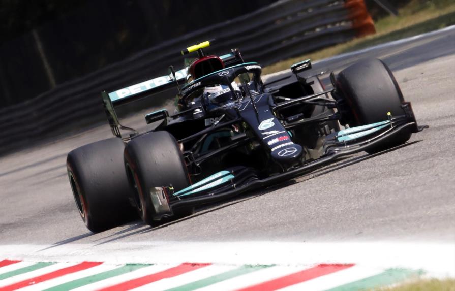 Mercedes sigue por delante de Red Bull en los segundos libres del GP de Italia