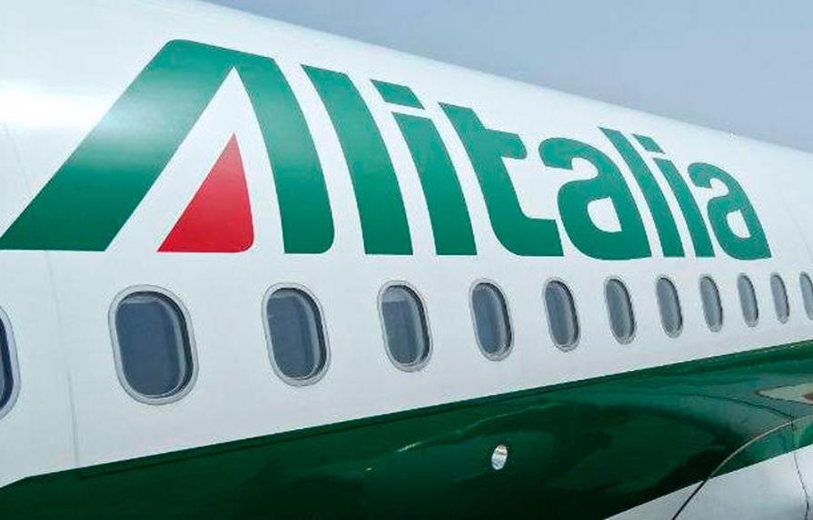 Alitalia cancela más de 100 vuelos por una huelga en el sector aéreo