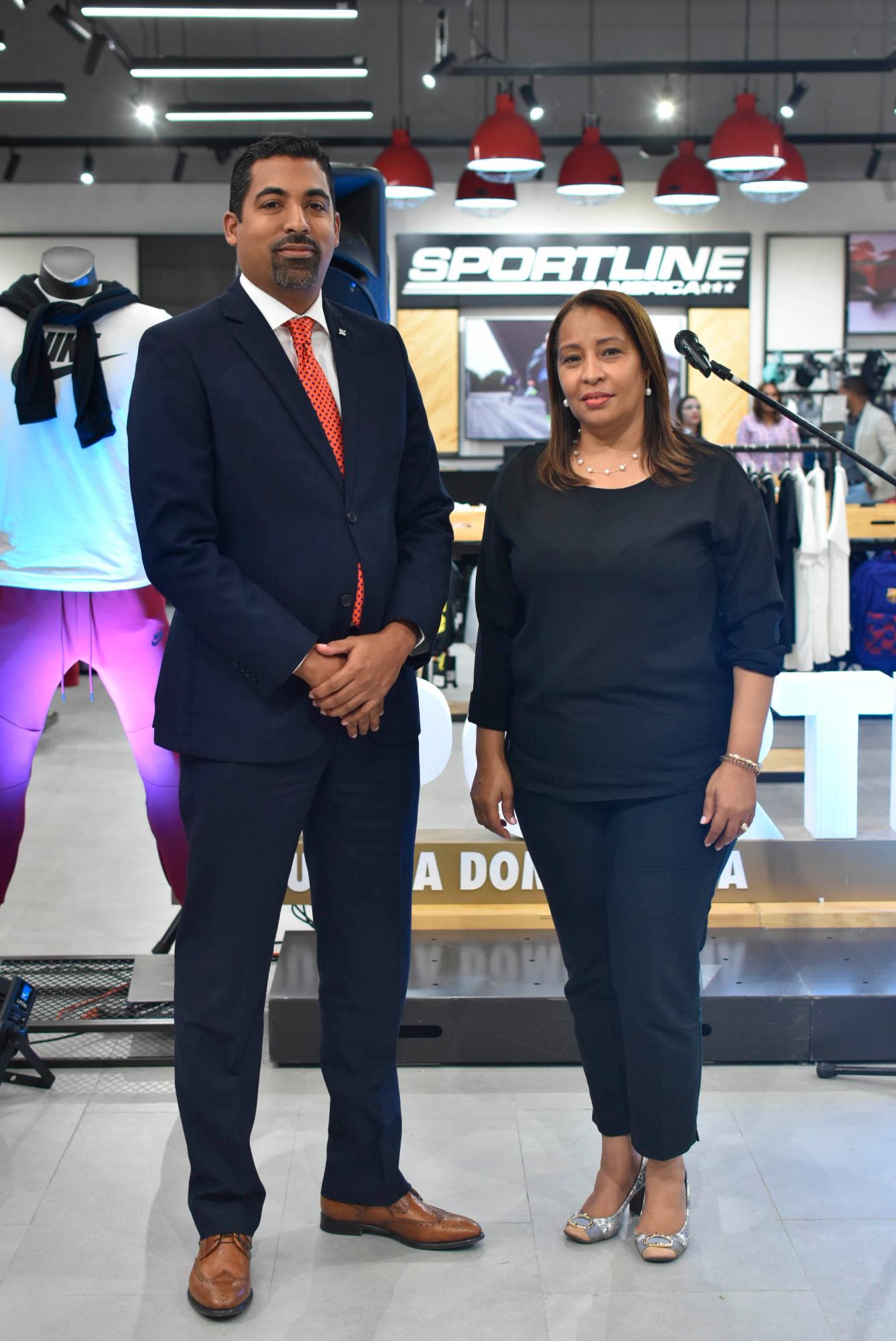 Carlos Valdez y Daisy Lara.