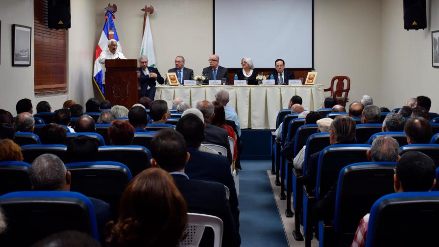 Publican tomo II de Historia del pueblo dominicano