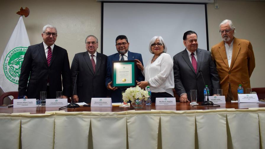 Carlos Andújar ingresó  a la Academia Dominicana de la Historia 