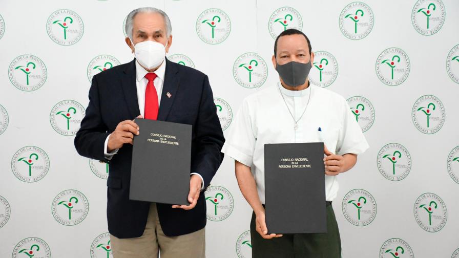 CONAPE firma  acuerdos con la iglesia católica 