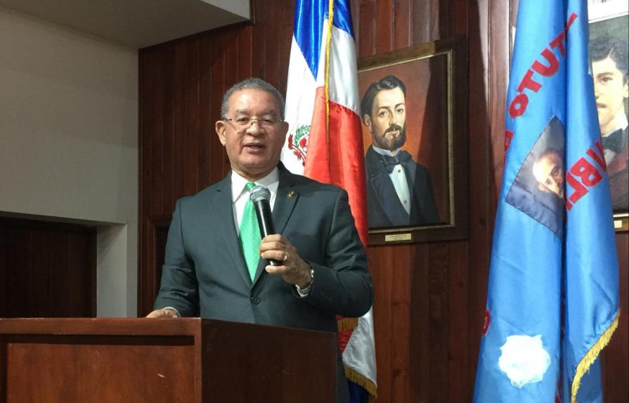 Eligen a Wilson Gómez nuevo presidente del Instituto Duartiano