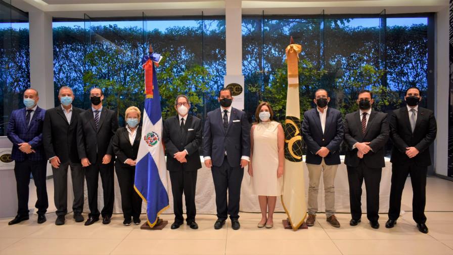 Eligen nuevo consejo directivo del Cuerpo Consular