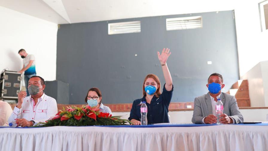 Prosoli desarrollará proyecto de agricultura familiar en Laguna Salada