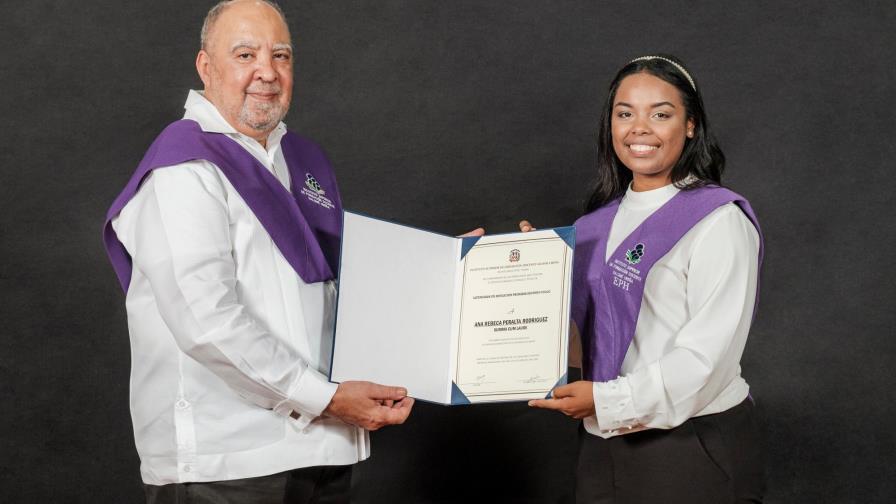  ISFODOSU gradúa 501 nuevos docentes aptos para la virtualidad 