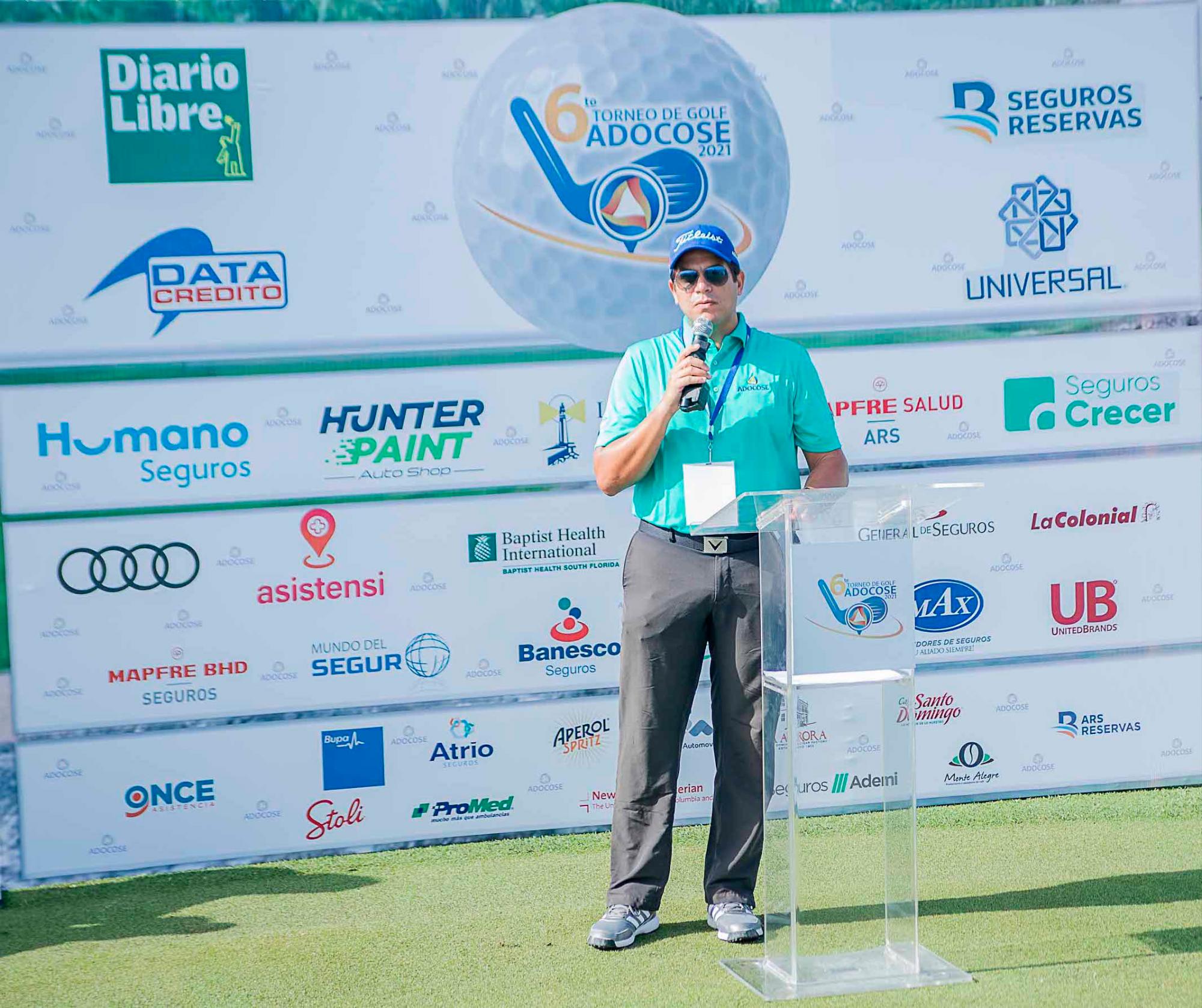 Franklin Glass, tesorero de ADOCOSE y director del comité organizador.