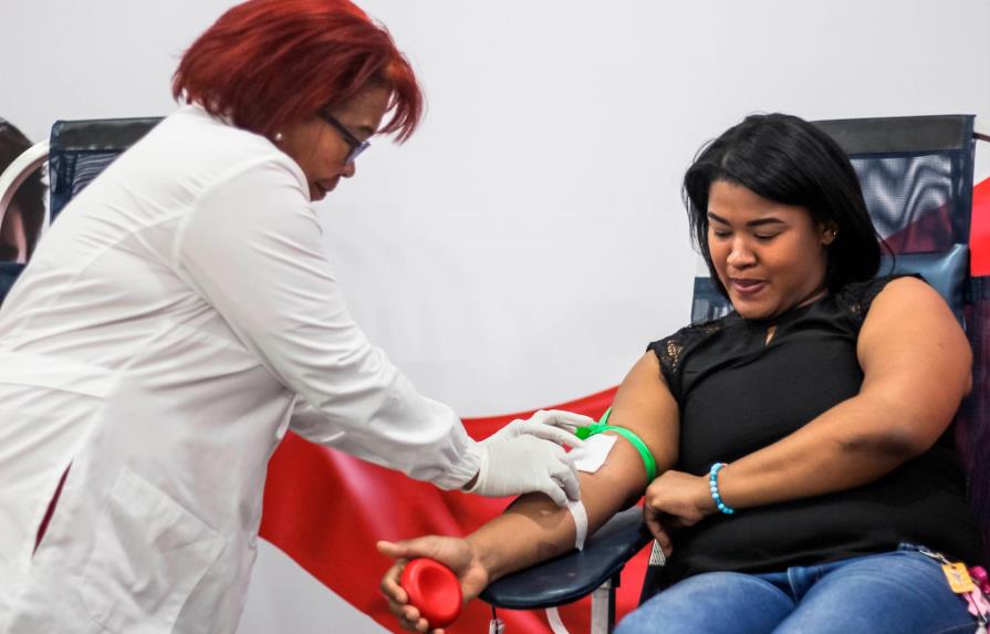 Hematólogos realizan recomendaciones para aumentar recolección de sangre segura