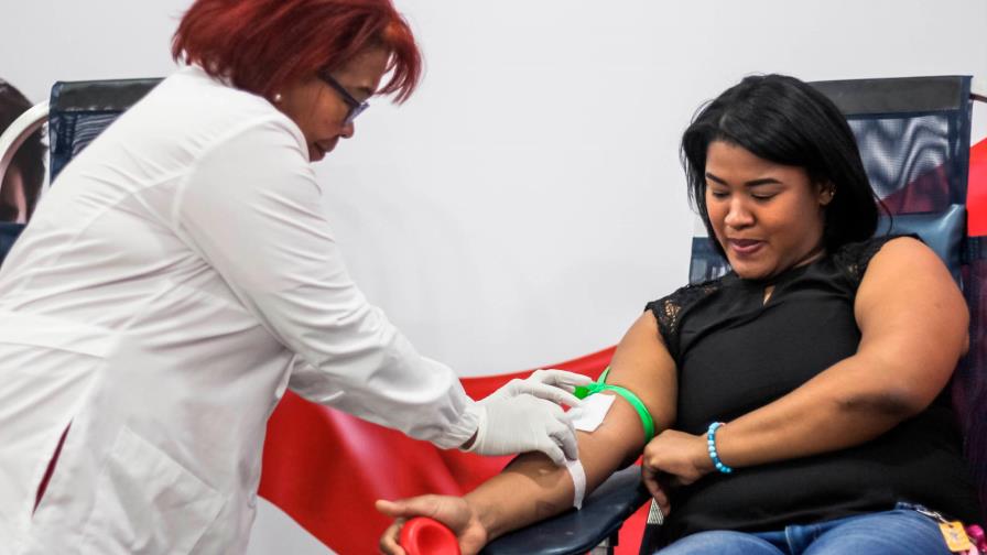 Hematólogos realizan recomendaciones para aumentar recolección de sangre segura