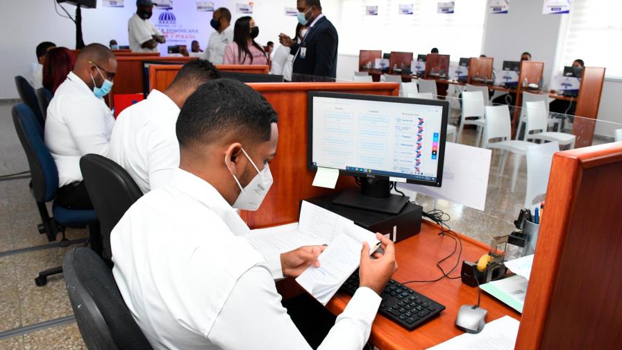 Endurecen procesos para adquisición y traspaso de armas de fuego en RD Endurecen procesos para adquisición y traspaso de armas de fuego en RD