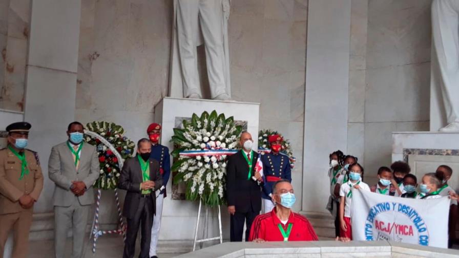 Efemérides Patrias honra memoria de Juan Pablo Duarte, en el 145 aniversario de su fallecimiento