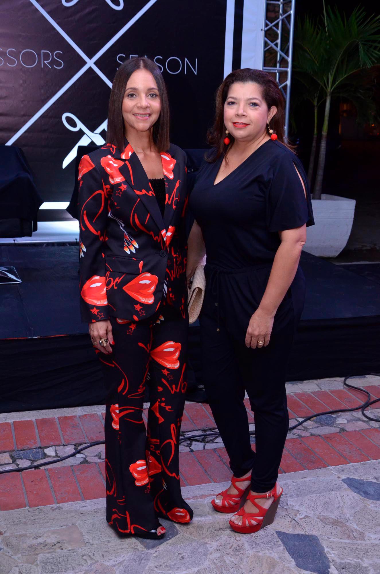 Claudine Nova y Anarelys De la Cruz.