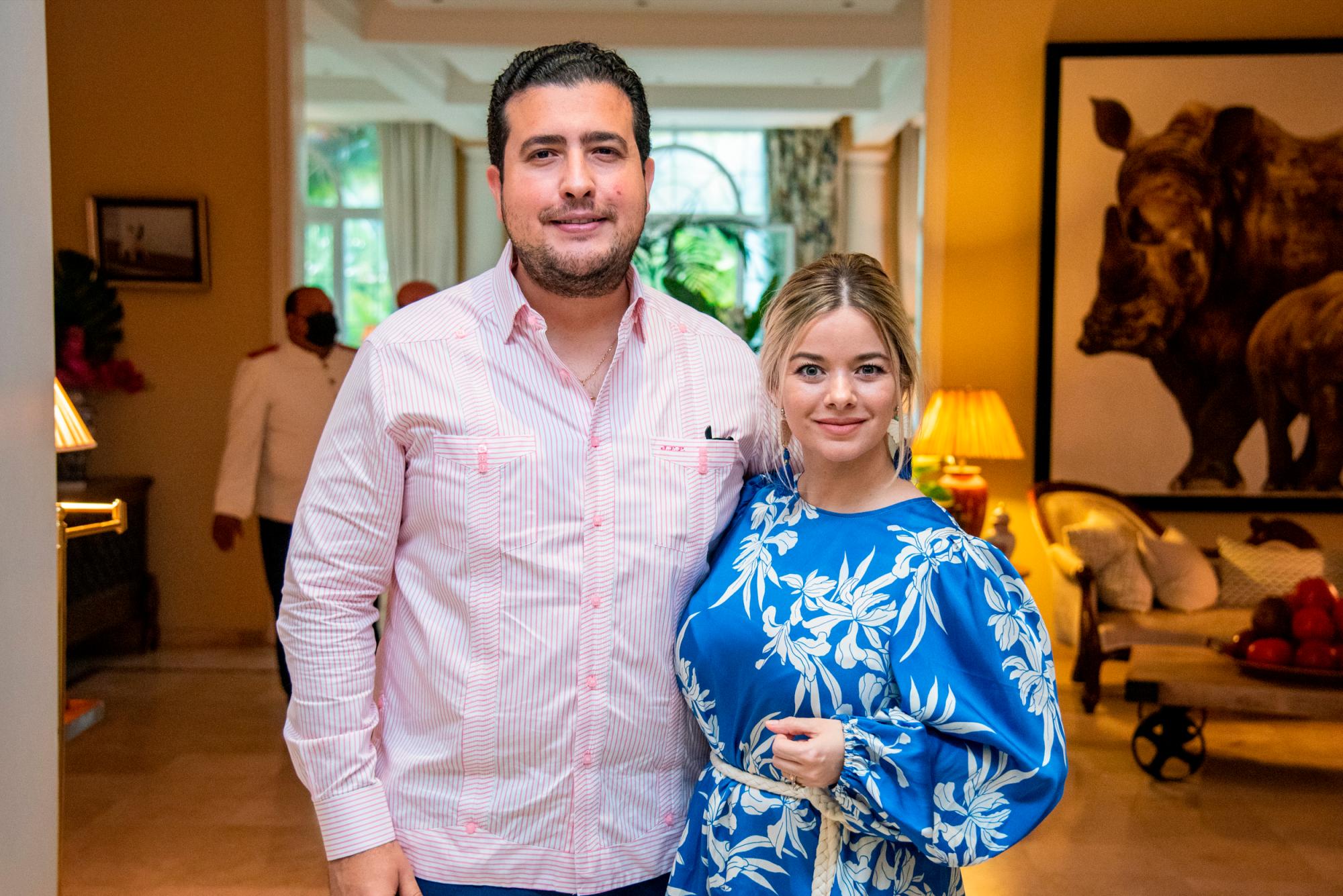 Jorge Féliz Pacheco y Catherine Lemoine.