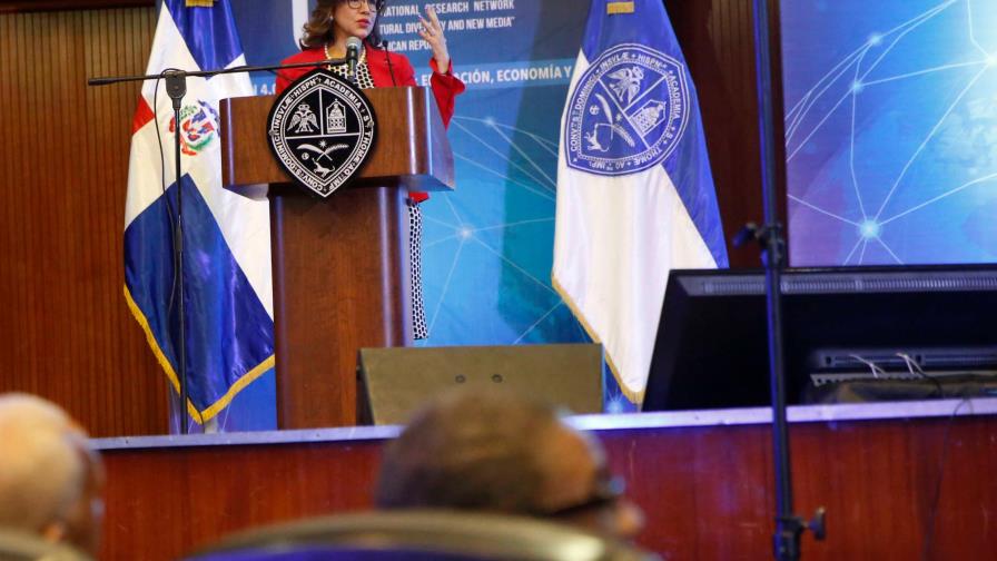 Margarita Cedeño advierte uso irresponsable de la tecnología tiene graves efectos en la humanidad