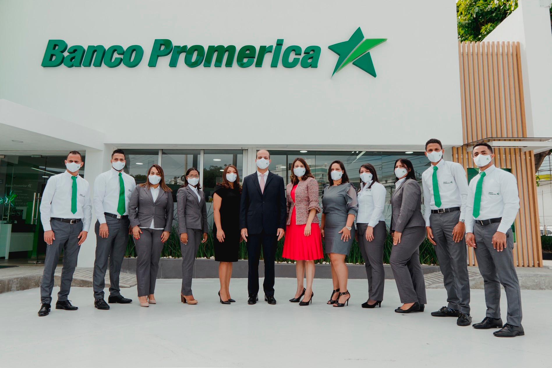 Equipo de la sucursal El Vergel.