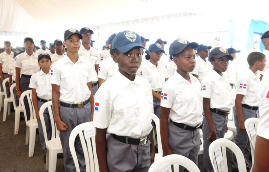 Policía Nacional gradúa nuevo grupo de Policías Juveniles 