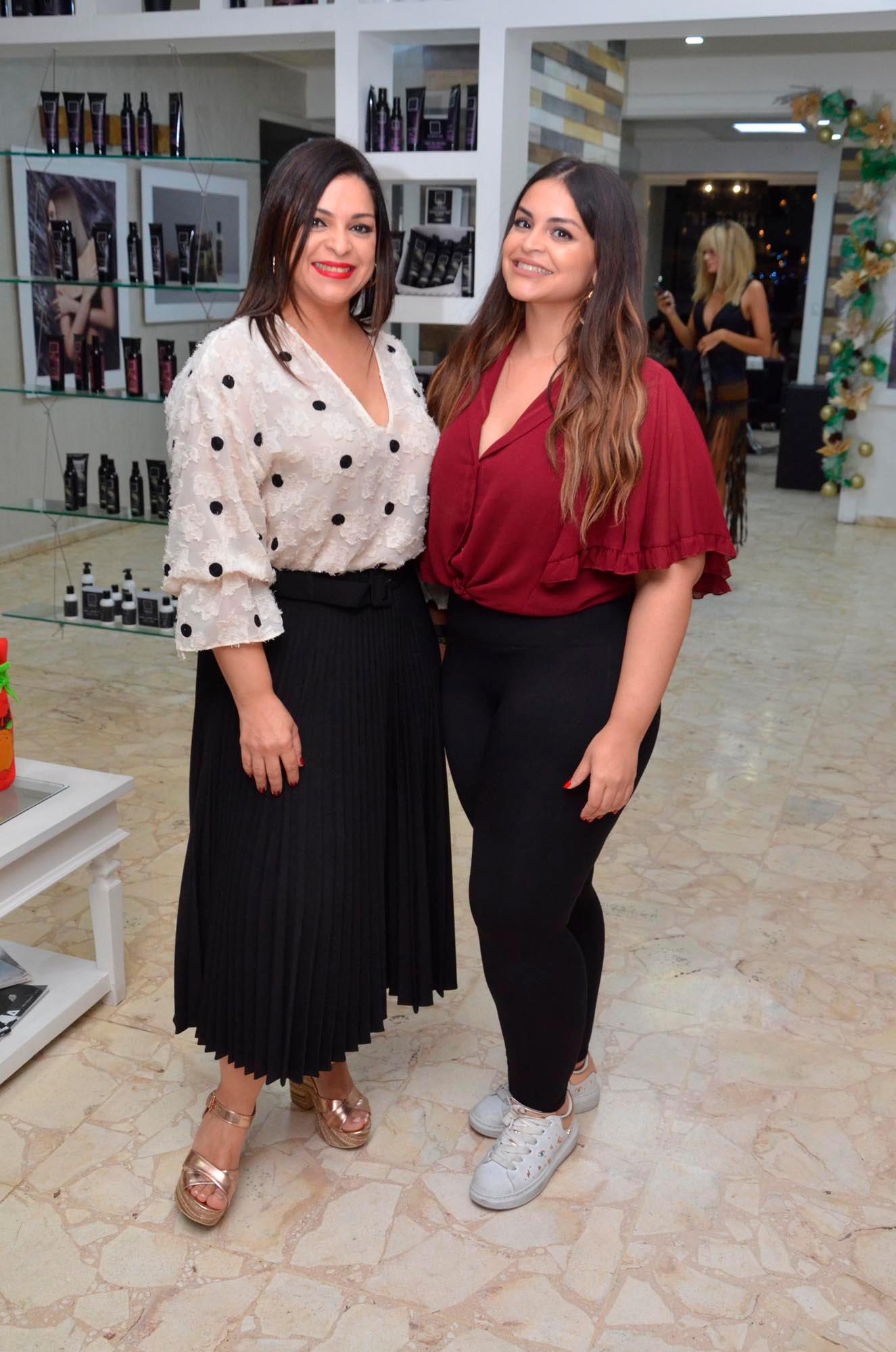 Julissa Abreu y Anamía Abreu.